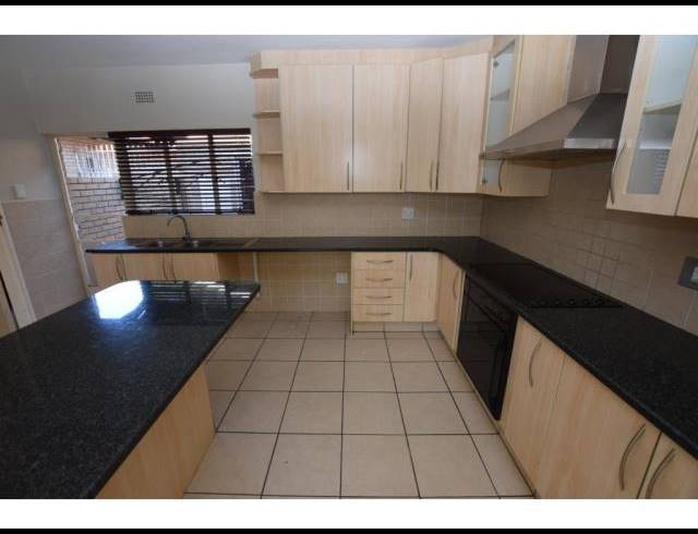 3 BEDROOM PROPERTY TO RENT IN MORNINGSIDE